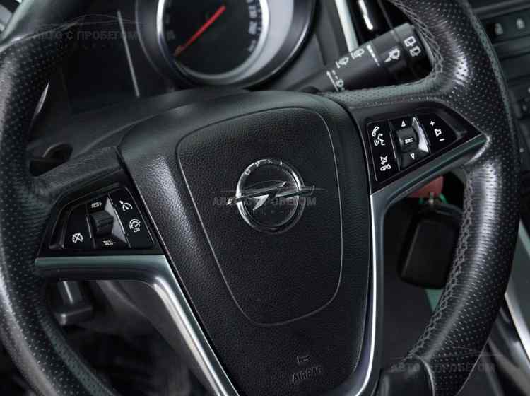 Opel Astra J Рестайлинг