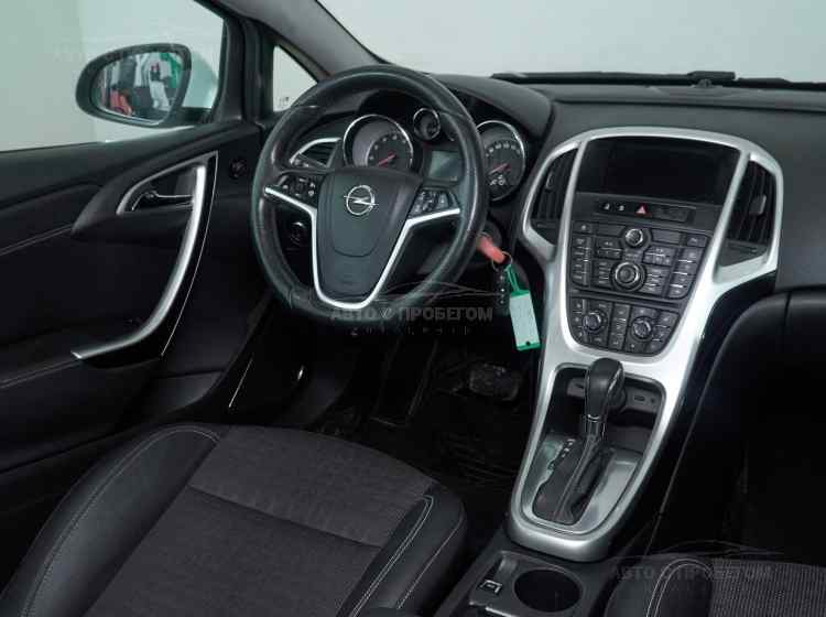 Opel Astra J Рестайлинг