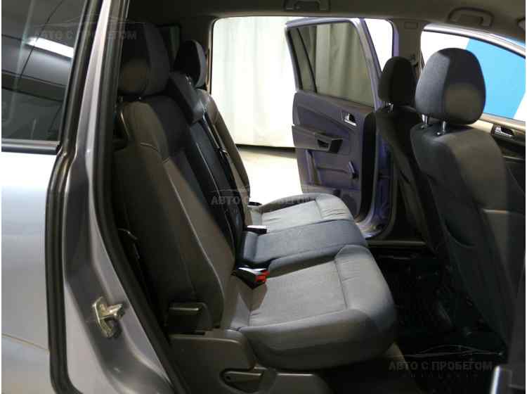Opel Zafira B Рестайлинг