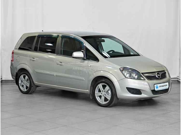 Opel Zafira B Рестайлинг