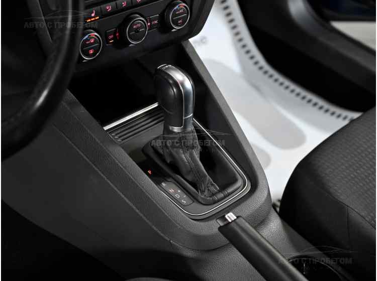 Volkswagen Jetta VI Рестайлинг