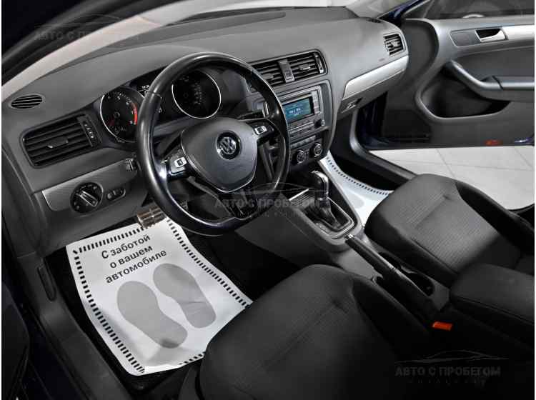 Volkswagen Jetta VI Рестайлинг